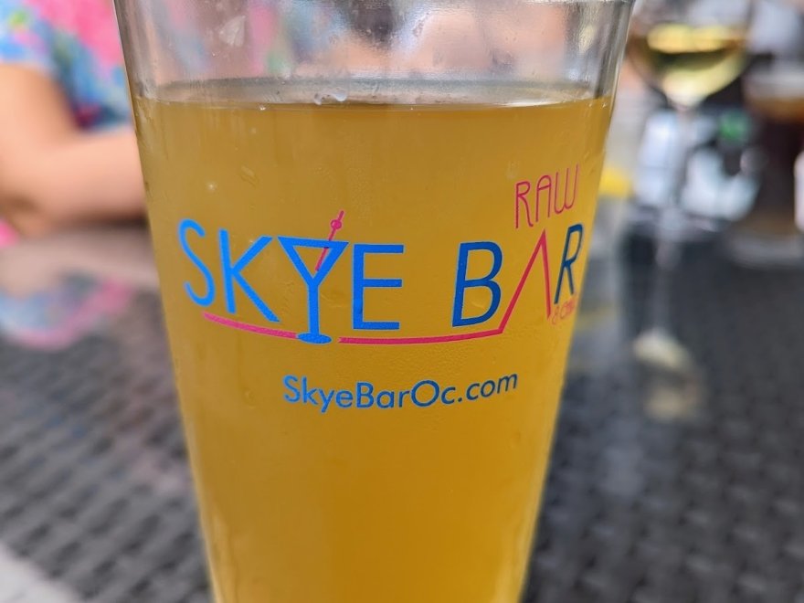 Skye Bar & Grille