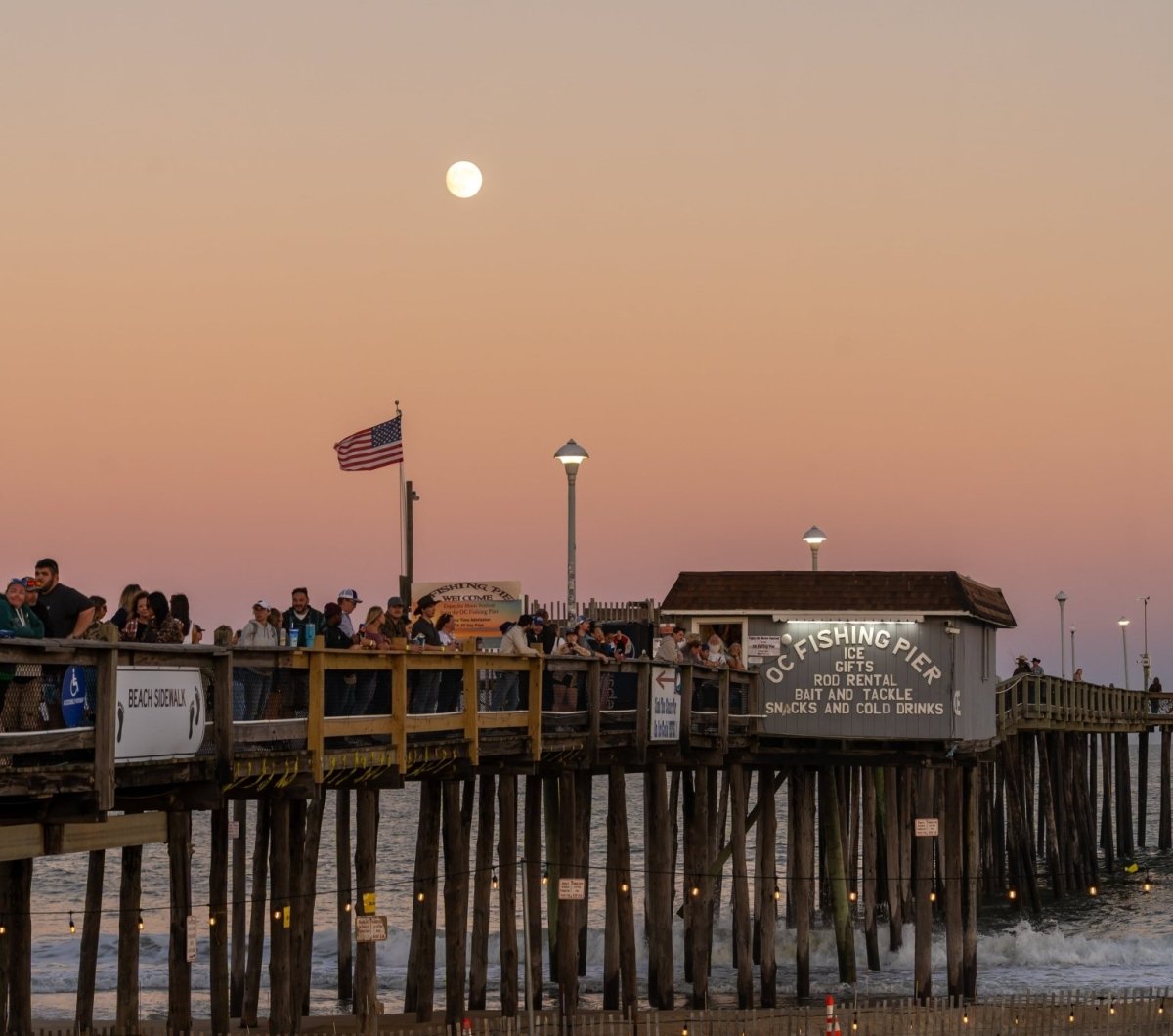 OCMD fishing pier during Country Calling